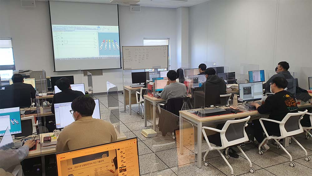 GL Virtual Pro 소프트웨어 시뮬레이션 교육